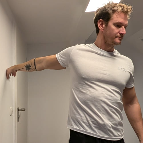 Übung Entzündung des Ellenbogens