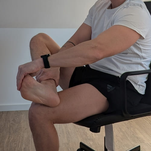 Übung Morbus Sudeck am Fuß